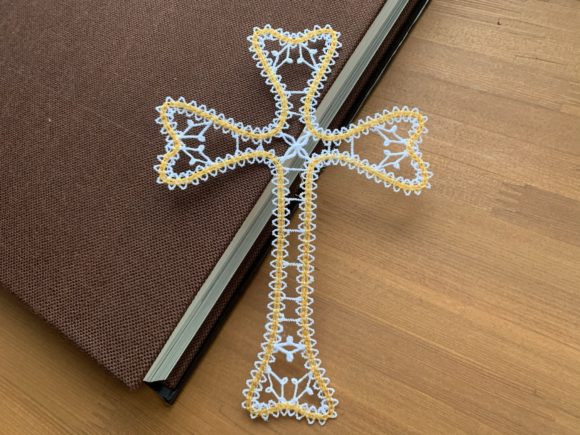 Christian Cross: A Seasonal Embroidery Design Review
